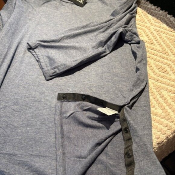 Post Shoulder Surgery Tear Away Top with 3/4" Sleeves (NWT) - Picture 10 of 15